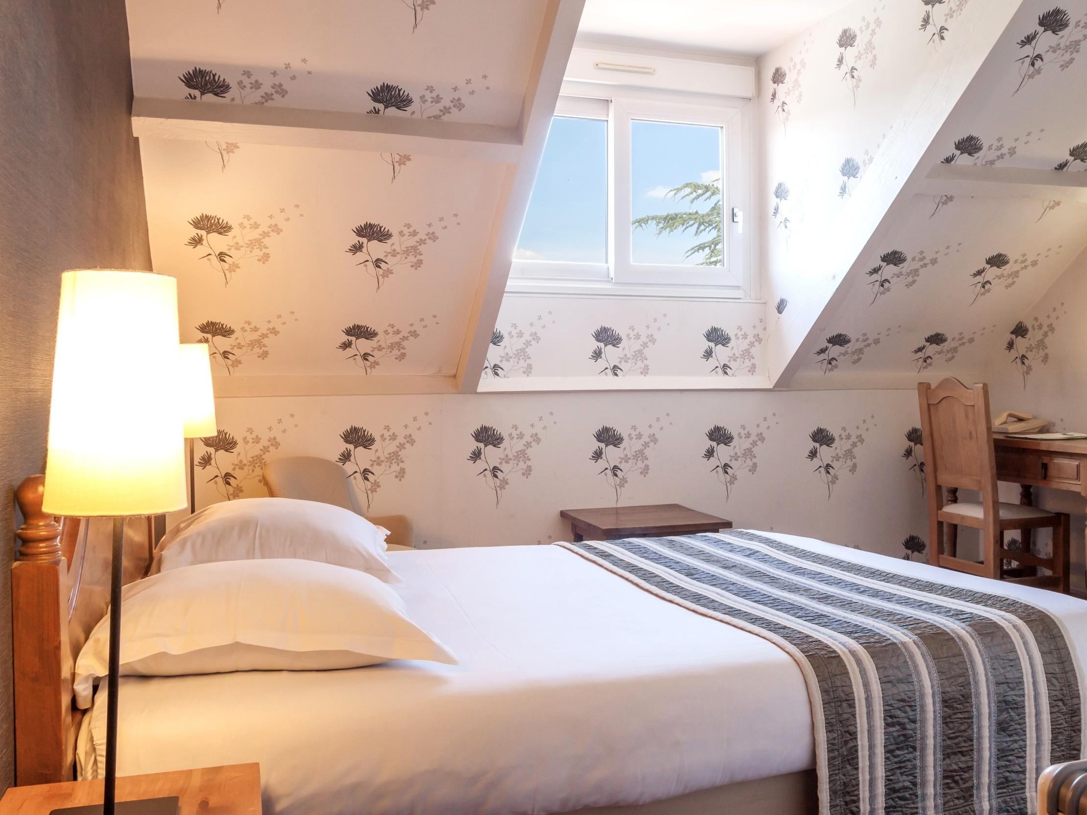 Logis Hotel L'Escargotiere Dijon Sud - Chenove Bagian luar foto