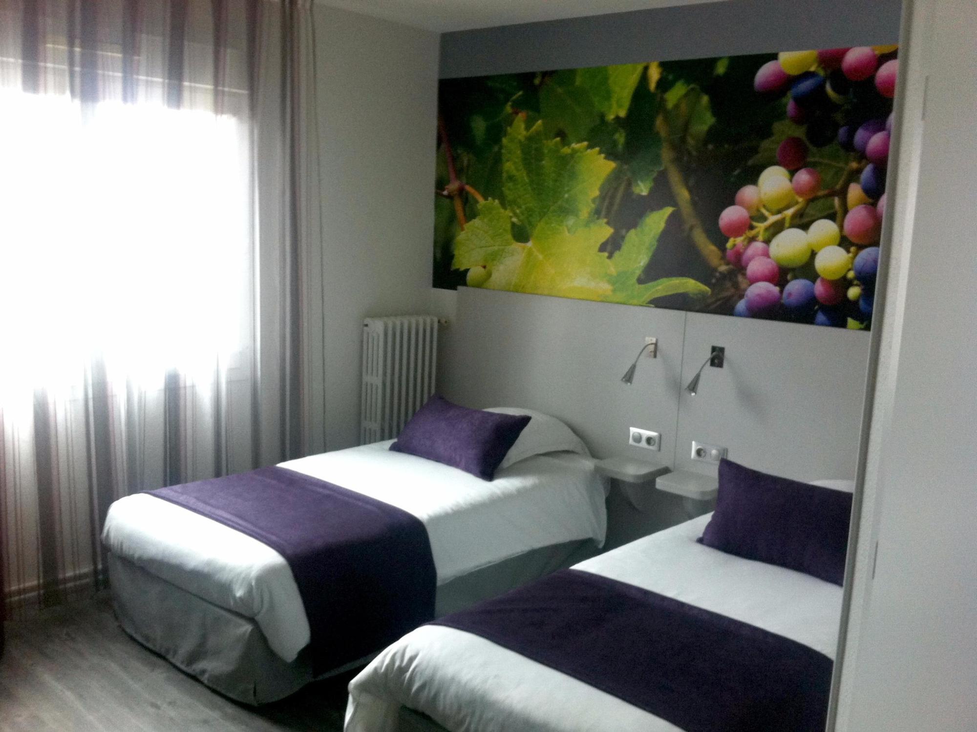 Logis Hotel L'Escargotiere Dijon Sud - Chenove Bagian luar foto